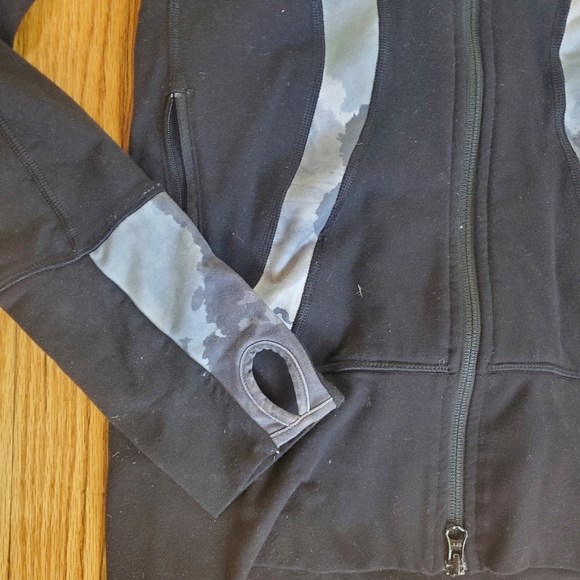 Lululemon black running hooded zip up - Picture 2 of 3